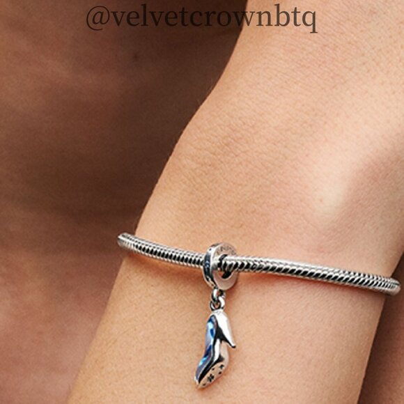 Pandora Disney Cinderella's Glass Slipper Dangle Charm - Picture 4 of 6